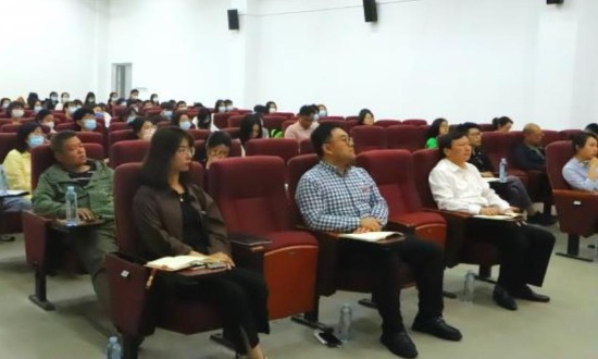 景德镇学院组织收看庆祝中国共产主义青年团成立100周年大会
